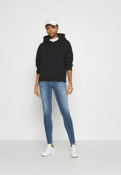 Even&Odd Damen HOODIE LONG WITHOUT DRAWCORD AND POCKET - Kapuzenpullover - Black 11 Even&Odd Damen HOODIE LONG WITHOUT DRAWCORD AND POCKET - Kapuzenpullover - Black -Even&Odd Verkäufe 2024 0e42a1b46b1a45c49a90c600b54b27e4