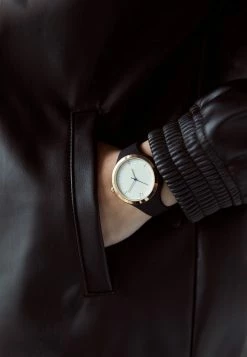 Even&Odd Damen Uhr - Black -Even&Odd Verkäufe 2024 1950a900e9eb4d3ab109919176a38696