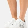Even&Odd DISNEY BAMBI - Sneaker Low - White | Damen -Even&Odd Verkäufe 2024 1e455669f9c54ae7b6105bd2d7633543