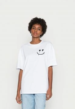 Even&Odd Damen LIZ KEEP SMILING DIASY BACK PRINT TEE - T-Shirt Print - White 9 Even&Odd Damen LIZ KEEP SMILING DIASY BACK PRINT TEE - T-Shirt Print - White -Even&Odd Verkäufe 2024 2a7872950d384b2eadd14f52da6a1144