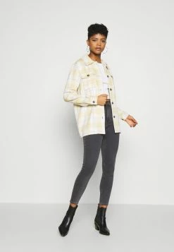 Tiernahrung Outlet Store -Even&Odd Verkäufe 2024 30da7b7c3c6e44a9a95958c6006072a8