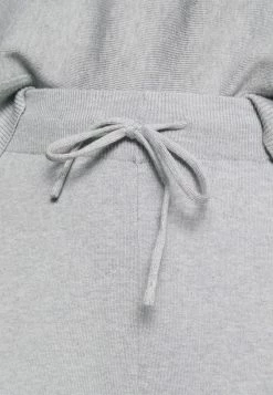 Even&Odd Damen SET BAT SHAPE LOUNGE - Strickpullover - Mottled Light Grey -Even&Odd Verkäufe 2024 30e842db8a06480d84dccb13c1534750