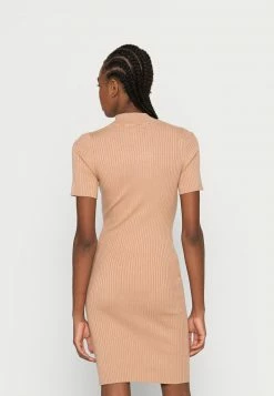 Even&Odd Damen PERKIN NECK SHORT SLEEVE DRESS - Strickkleid - Camel -Even&Odd Verkäufe 2024 318b39899bc943aea025c9bfde5731e7