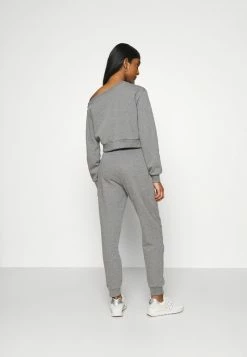Even&Odd Damen Off Shoulder&Jogger Set - Sweatshirt - Mottled Grey 13 Even&Odd Damen Off Shoulder&Jogger Set - Sweatshirt - Mottled Grey -Even&Odd Verkäufe 2024 36c41b8f7f2d4d87a7288a52efe8a6bf