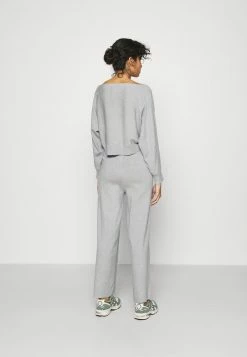 Even&Odd Damen SET BAT SHAPE LOUNGE - Strickpullover - Mottled Light Grey -Even&Odd Verkäufe 2024 4a660d3565654a12ad89e6335089918a