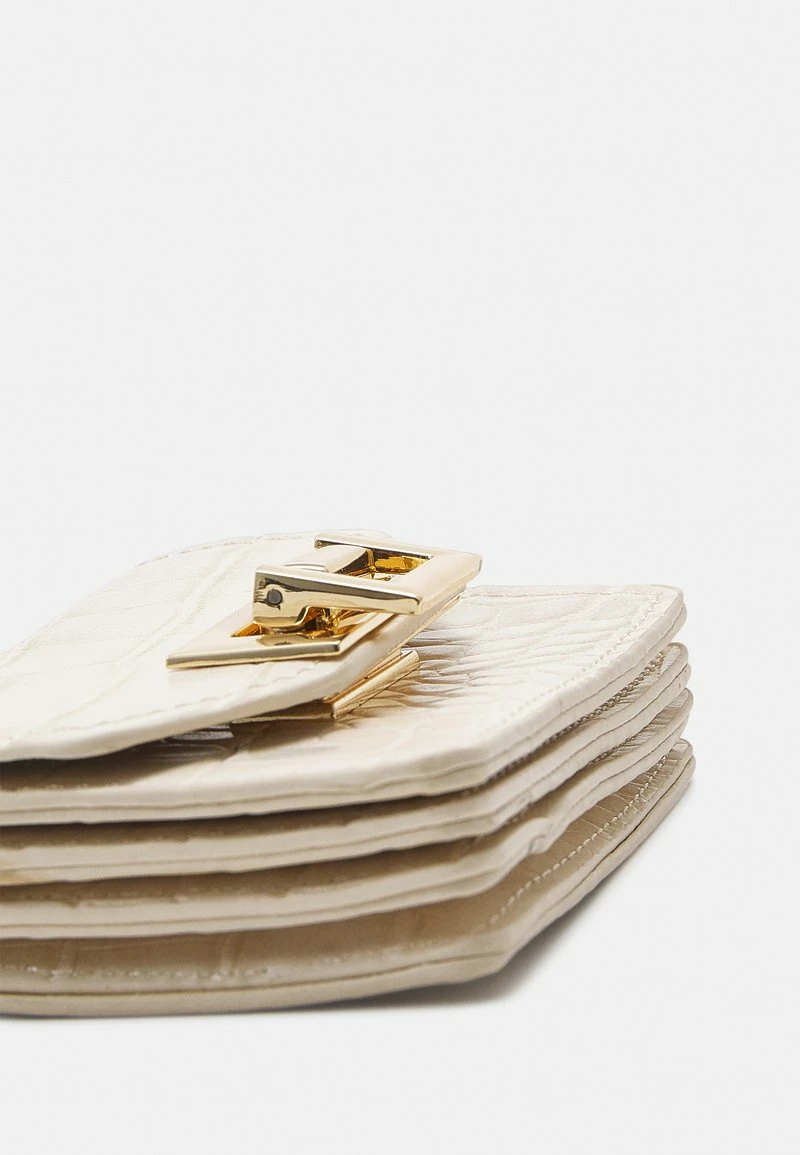 Even&Odd Geldbörse - Off-white | Damen 6 Even&Odd Geldbörse - Off-white | Damen – Bild 4