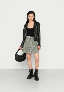 Even&Odd Top - Black | Damen -Even&Odd Verkäufe 2024 53ee0b10bcdf496fb5aab2fc08781eb3