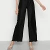 Even&Odd Damen Plisse Scallop Hem Trouser - Stoffhose - Black 2 Even&Odd Damen Plisse Scallop Hem Trouser - Stoffhose - Black -Even&Odd Verkäufe 2024 5f1acd8bae674814b00a386ac6921719