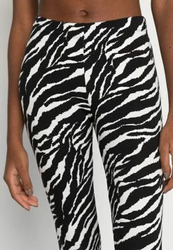 Even&Odd Damen Leggings - Hosen - Black/white -Even&Odd Verkäufe 2024 7a40b2dde8d2435696df8ace799fc363
