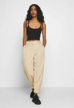 Even&Odd Top - Black | Damen 8 Even&Odd Top - Black | Damen -Even&Odd Verkäufe 2024 7ce86579d42843df8e61f55caa0f11ea