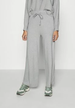 Even&Odd Damen SET BAT SHAPE LOUNGE - Strickpullover - Mottled Light Grey -Even&Odd Verkäufe 2024 84156de71f384826bc25c1b738c60d72