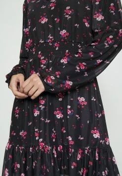 Even&Odd CINTERED V NECK ALL OVER MESH MINI VOLANT DRESS - Freizeitkleid - Black/red | Damen 13 Even&Odd CINTERED V NECK ALL OVER MESH MINI VOLANT DRESS - Freizeitkleid - Black/red | Damen -Even&Odd Verkäufe 2024 878c81a0820848578c9d72e710a7093b