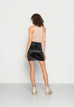 Even&Odd Damen BODYCON SKIRT WITH SLIT - Minirock - Black 9 Even&Odd Damen BODYCON SKIRT WITH SLIT - Minirock - Black -Even&Odd Verkäufe 2024 8d66fb87de3a443bb9a279dcdd099d60