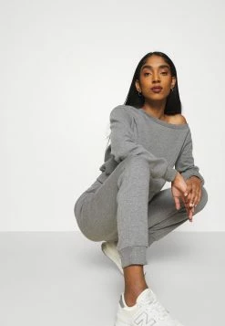 Even&Odd Damen Off Shoulder&Jogger Set - Sweatshirt - Mottled Grey 15 Even&Odd Damen Off Shoulder&Jogger Set - Sweatshirt - Mottled Grey -Even&Odd Verkäufe 2024 8ebeecd3da7047339b6408611ac59d54