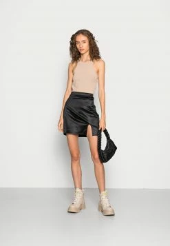 Even&Odd Damen BODYCON SKIRT WITH SLIT - Minirock - Black 8 Even&Odd Damen BODYCON SKIRT WITH SLIT - Minirock - Black -Even&Odd Verkäufe 2024 94f2e319a39c4d9b91cdc73f8dcafcc4
