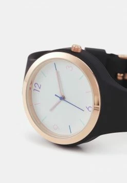 Even&Odd Damen Uhr - Black -Even&Odd Verkäufe 2024 a52be3a4c2b448fcb94185c7e8ce08b0