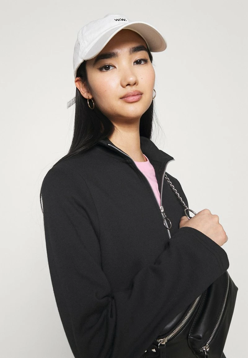 Even&Odd SWEAT HIGH NECK MINI DRESS WITH HALF ZIP THROUGH - Freizeitkleid - Black | Damen 6 Even&Odd SWEAT HIGH NECK MINI DRESS WITH HALF ZIP THROUGH - Freizeitkleid - Black | Damen – Bild 4