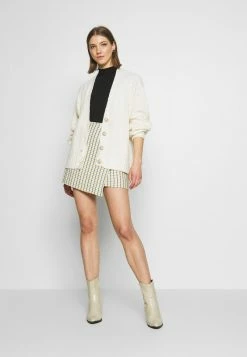 Even&Odd Damen T-Shirt Basic - Black -Even&Odd Verkäufe 2024 b7f4cbe065a64a558c21abc0ccceb1f1