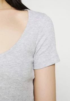 Even&Odd Damen 3 PACK - T-Shirt Print - Black/white/mottled Light Grey 16 Even&Odd Damen 3 PACK - T-Shirt Print - Black/white/mottled Light Grey -Even&Odd Verkäufe 2024 cc0751c3a5334aad8925346f36fa6718