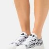 Even&Odd Damen DISNEY MICKEY MOUSE - Sneaker Low - White/black