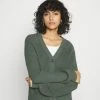 Even&Odd Damen BUTTON THROUGH CARDIGAN - Strickjacke - Green