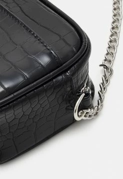 Even&Odd Damen Umhängetasche - Black 11 Even&Odd Damen Umhängetasche - Black -Even&Odd Verkäufe 2024 fe98018ec340414ea5bbe2e52a0648f8